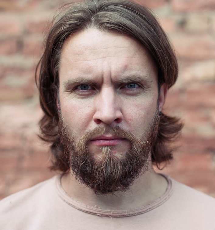 Преподаватель ВШРиС Василий Митькин