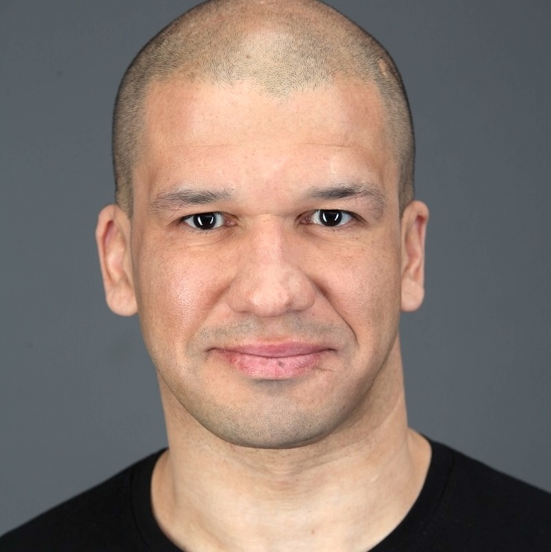 Преподаватель ВШРиС Роберто Флейтес